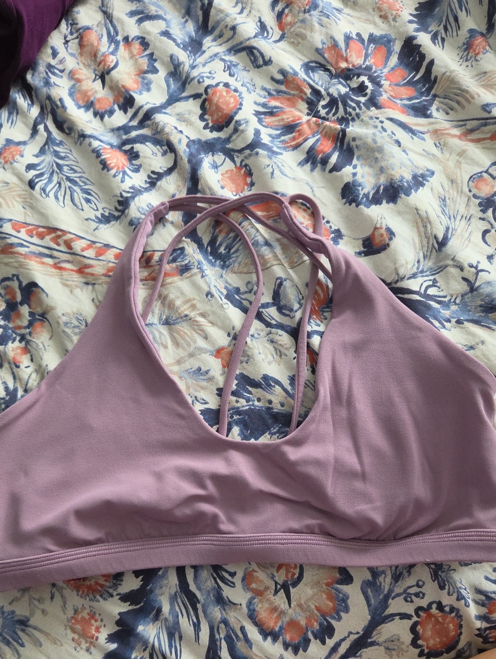 Lululemon Nulu Strappy Scoop Neck Bra 12